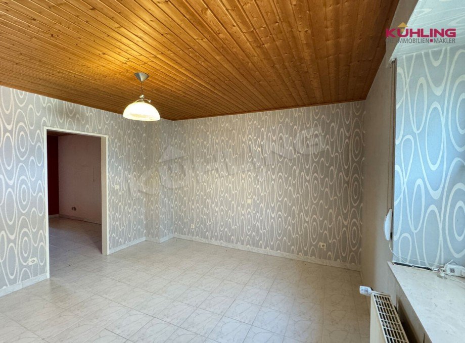 Schlafzimmer Doppelhaush�lfte B�hren