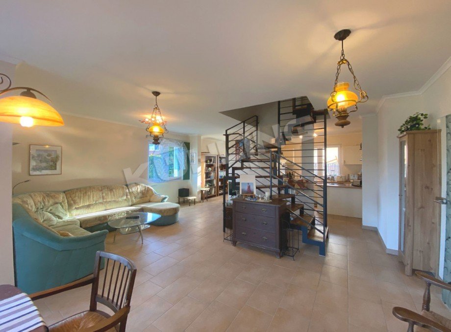 Einblick Wohn-Ess-Kochbereich Einfamilienhaus Goldenstedt