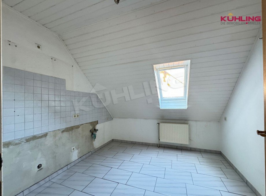 K�che OG Doppelhaush�lfte B�hren