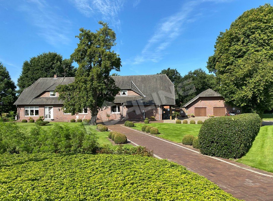 L�ndliches Anwesen mit vielf�ltigen Nutzungsm�glichkeiten Landhaus Vechta