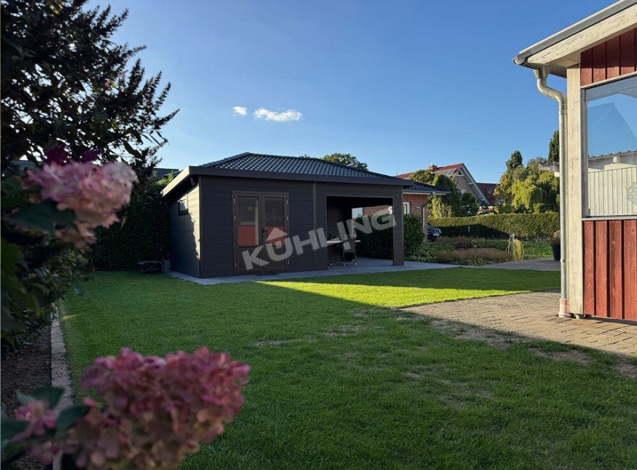 Gartenhaus mit Au�enterrasse Einfamilienhaus Calveslage