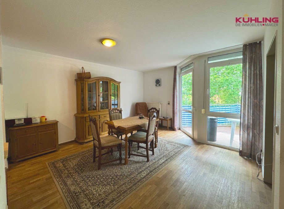 Wohn-/ Essbereich mit Zugang zum Balkon Etagenwohnung Vechta