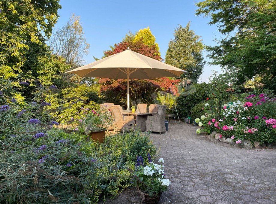 S�dlich ausgerichtete Terrasse Einfamilienhaus Ganderkesee