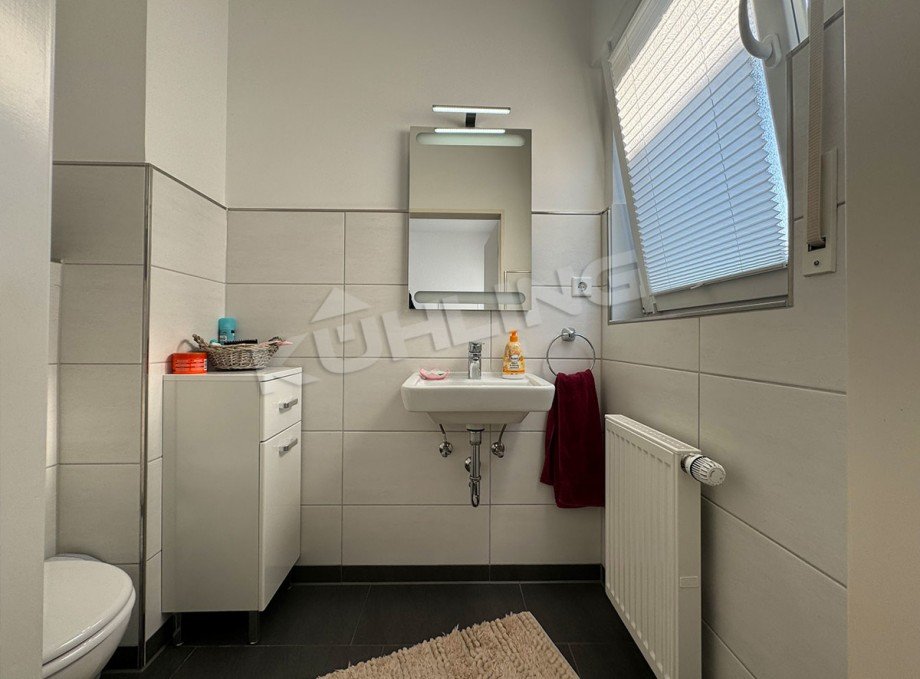 Modernisiertes G�ste-WC Reihenmittelhaus Lohne
