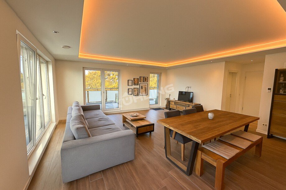 Wohnzimmer m�bliert Penthousewohnung Vechta