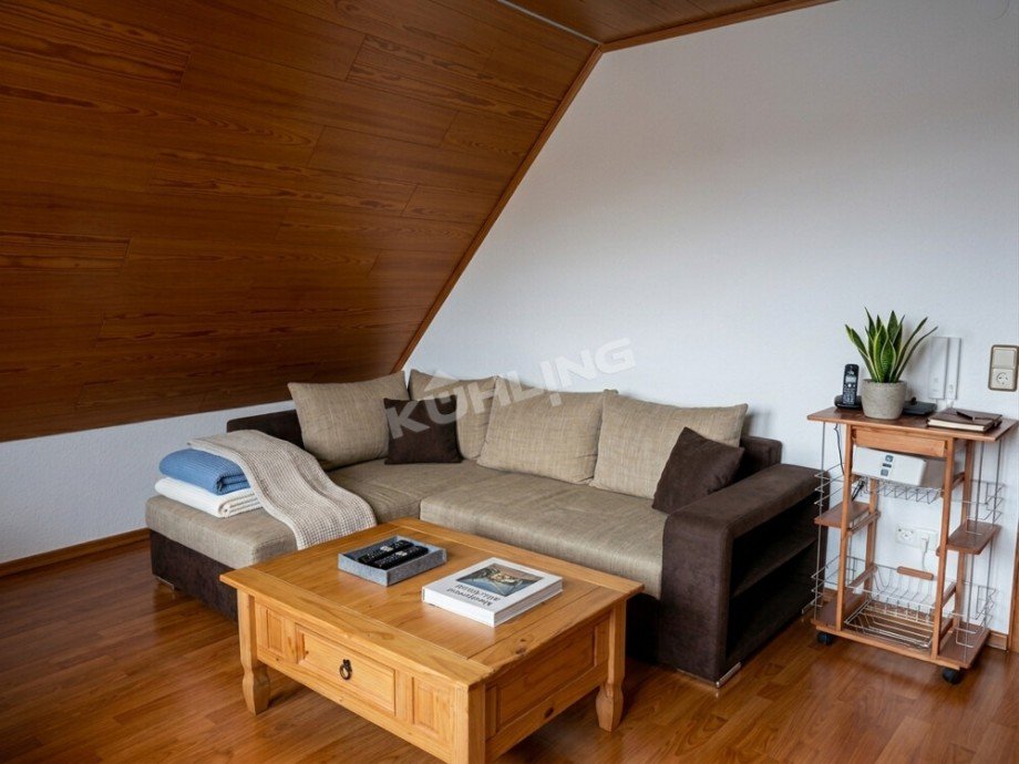 Wohn-/Schlafzimmer Dachgeschosswohnung Vechta