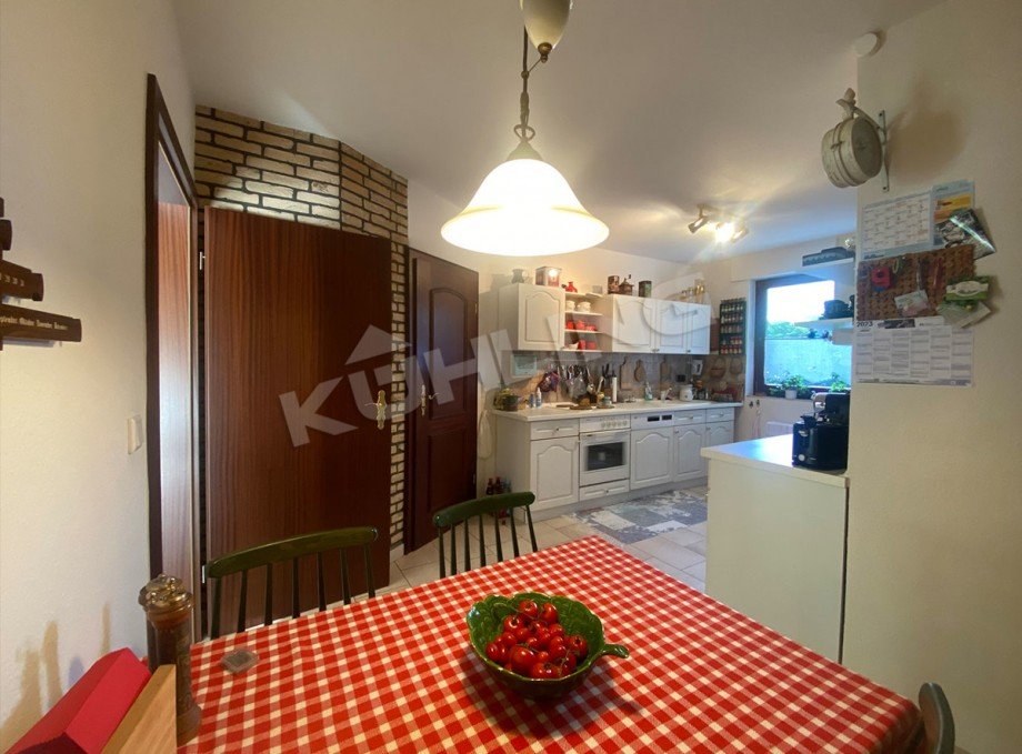 K�che mit Zugang zum Wohnbereich Einfamilienhaus Barnstorf