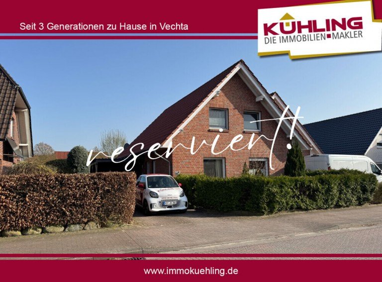  Emstek Doppelhaush�lfte In K�rze bezugsfrei!Familiengl�ck im eigenen Zuhause!Doppelhaush�lfte mit Terrasse, Garten und Carport
