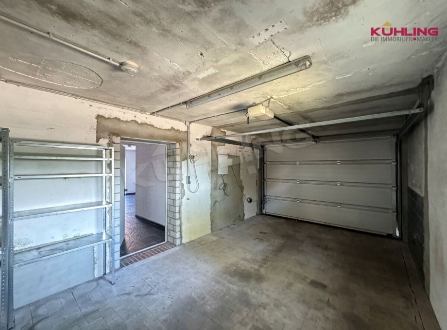 Garage Doppelhaush�lfte B�hren