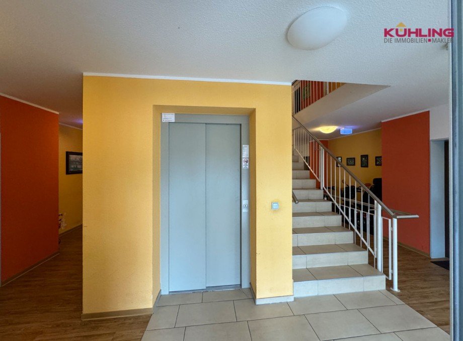 Aufzug- / Treppehausbereich Etagenwohnung Gro�enkneten