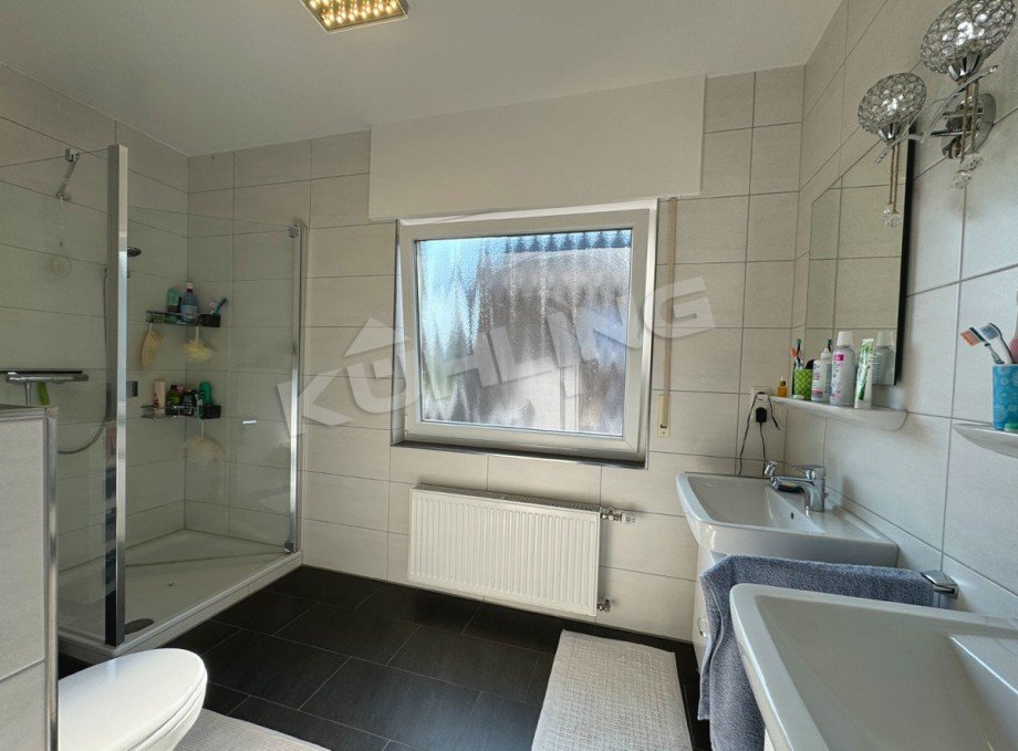 Modernisiertes Badezimmer Reihenmittelhaus Lohne