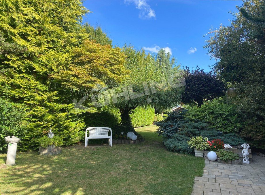 Garteneindr�cke im Wechsel der Gezeiten Einfamilienhaus Twistringen