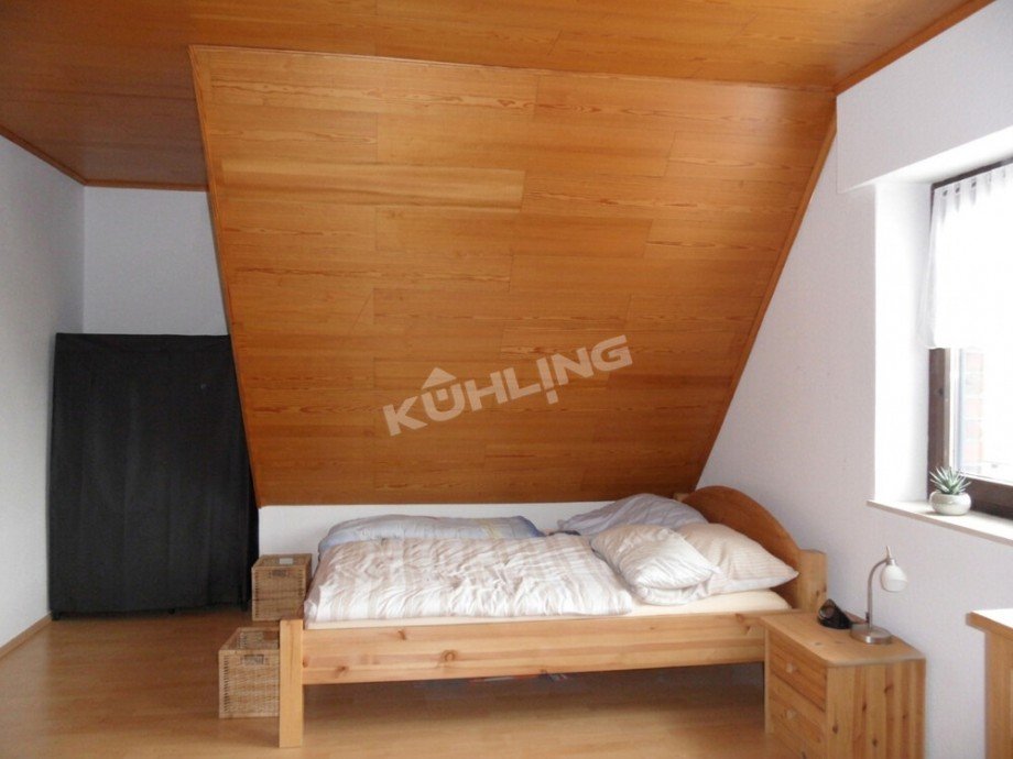 Wohn-/Schlafzimmer Dachgeschosswohnung Vechta