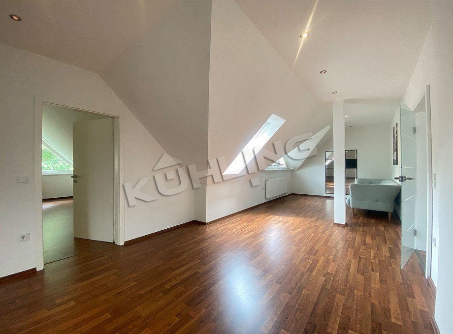  Einfamilienhaus M�hlen