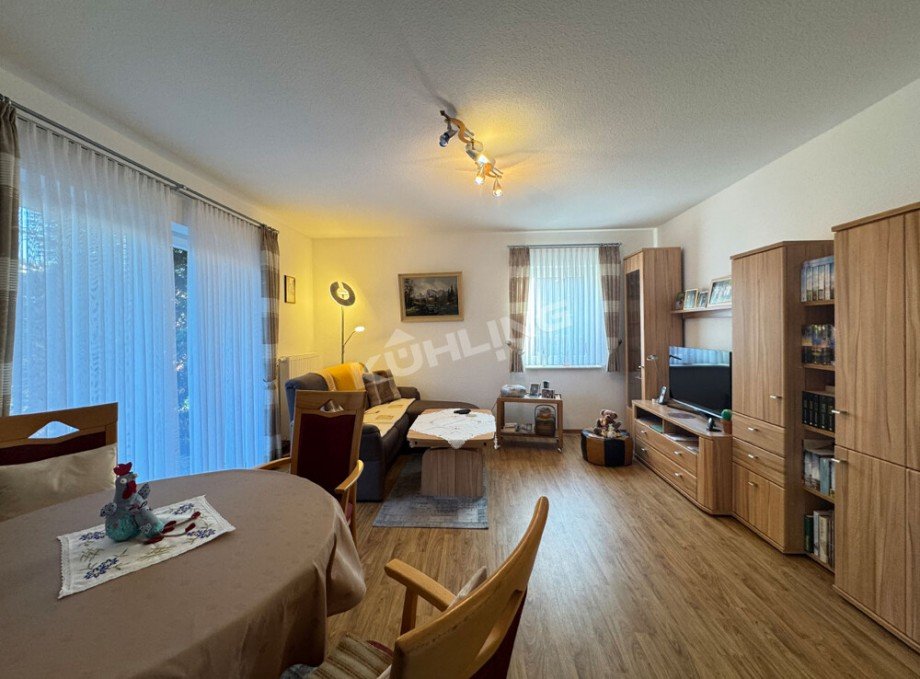 Wohn-/ Zimmer mit Zugang zur K�che sowie zur Terrasse Erdgeschosswohnung Ahlhorn