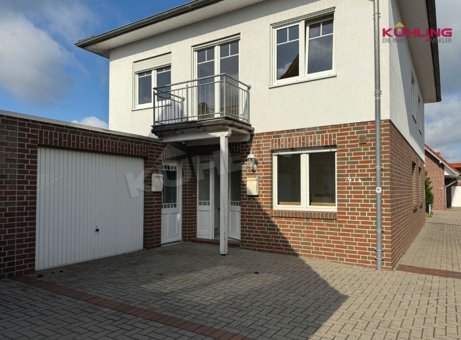 Treten Sie ein! Zweifamilienhaus Dinklage