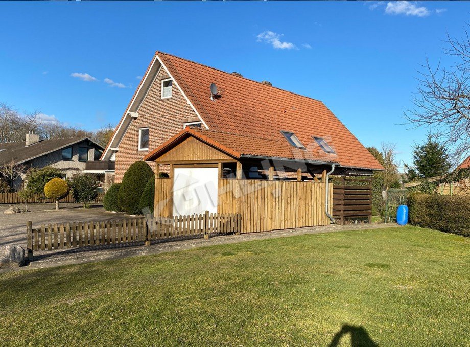 Ansichten II Mehrfamilienhaus L�ningen