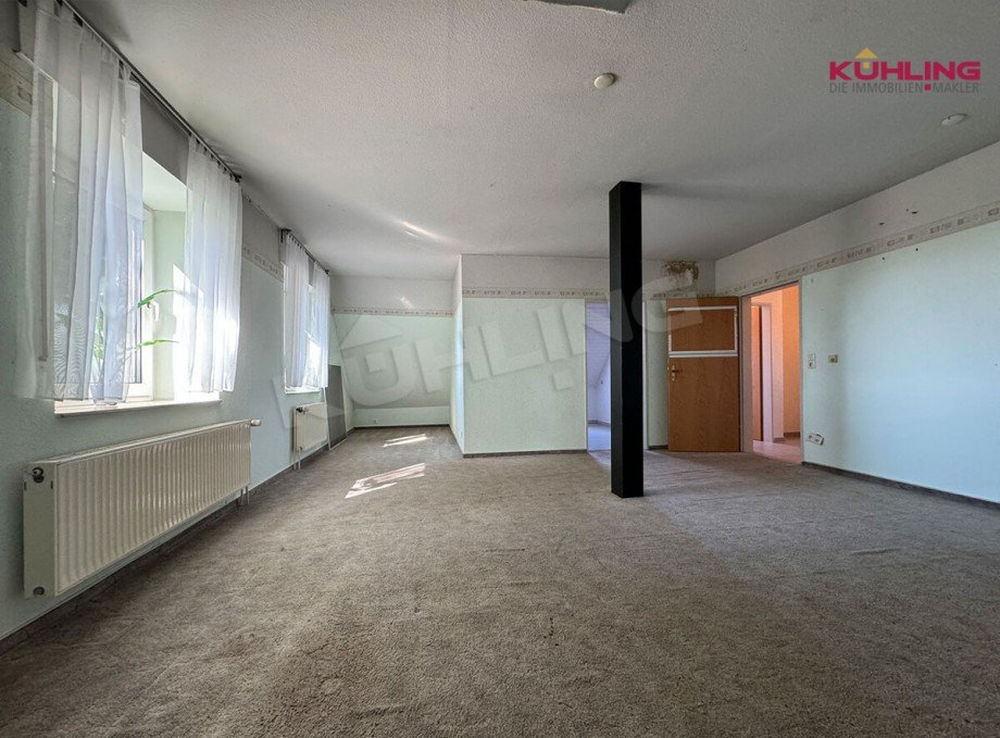 Wohn-Esszimmer Doppelhaush�lfte B�hren