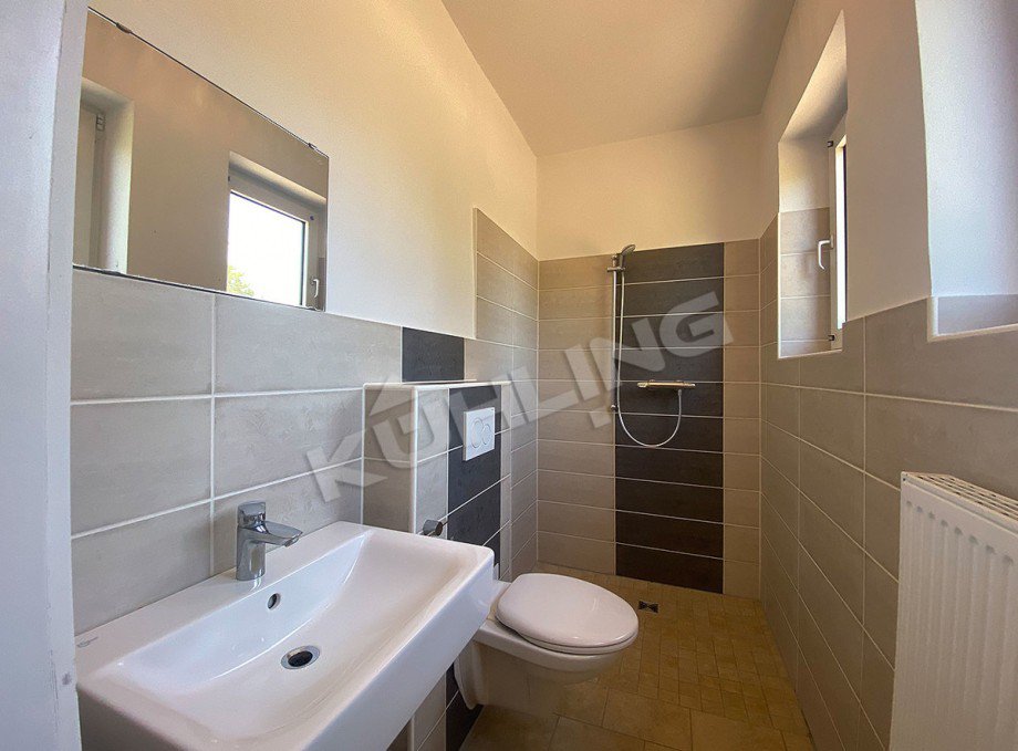 Modernisiertes Duschbad im Praxisbereich Haus Visbek