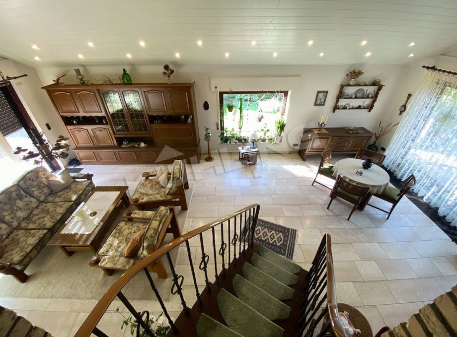 Treppenaufgang zur Galerie Einfamilienhaus Barnstorf