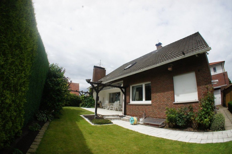 R�ckansicht Zweifamilienhaus Vechta